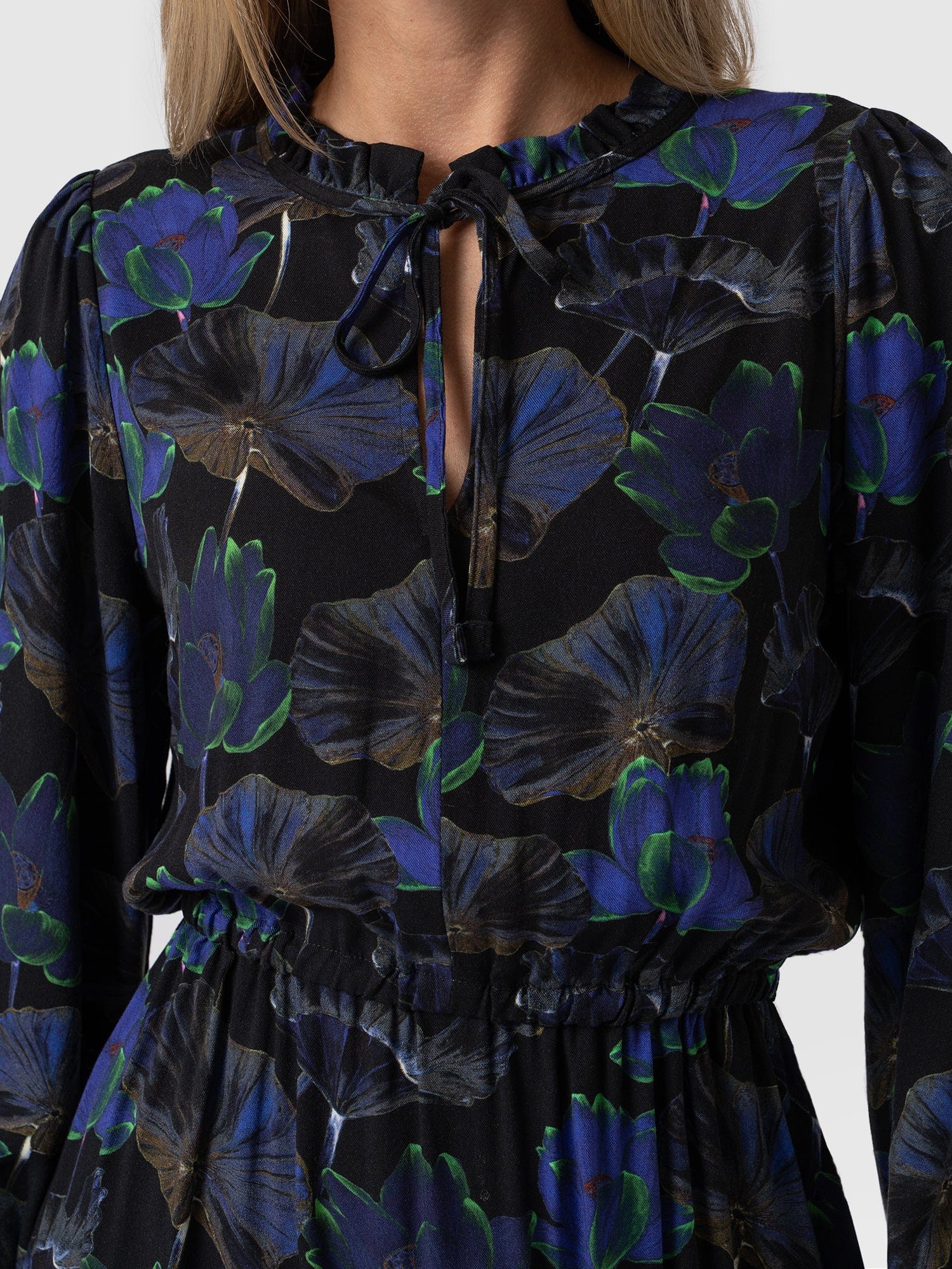 Alara Mini Dress Blue Flora - Women's Dresses | Saint + Sofia® EU